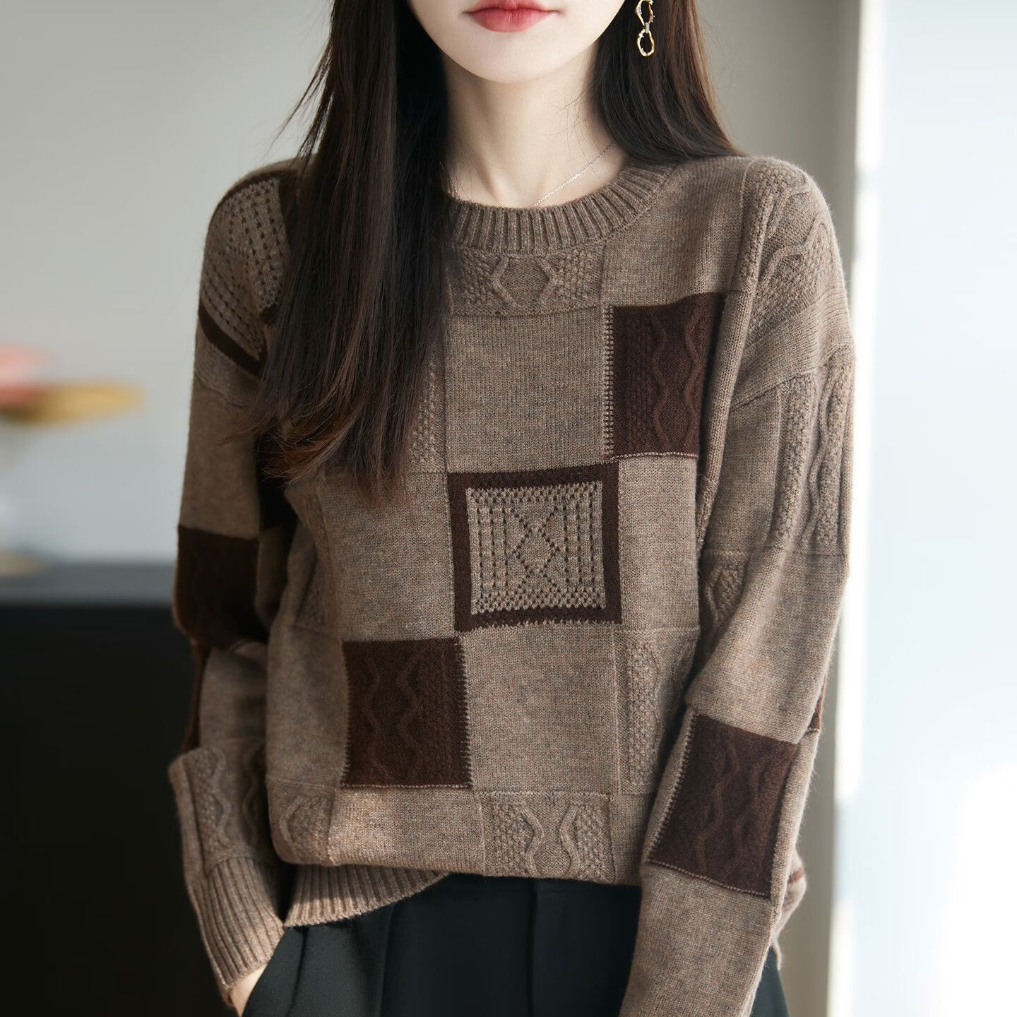 【百搭舒适】新款圆领格子针织衫2025秋冬保暖时尚百搭毛衣长袖 驼色 【优质针织】 L 【建议108-120斤】