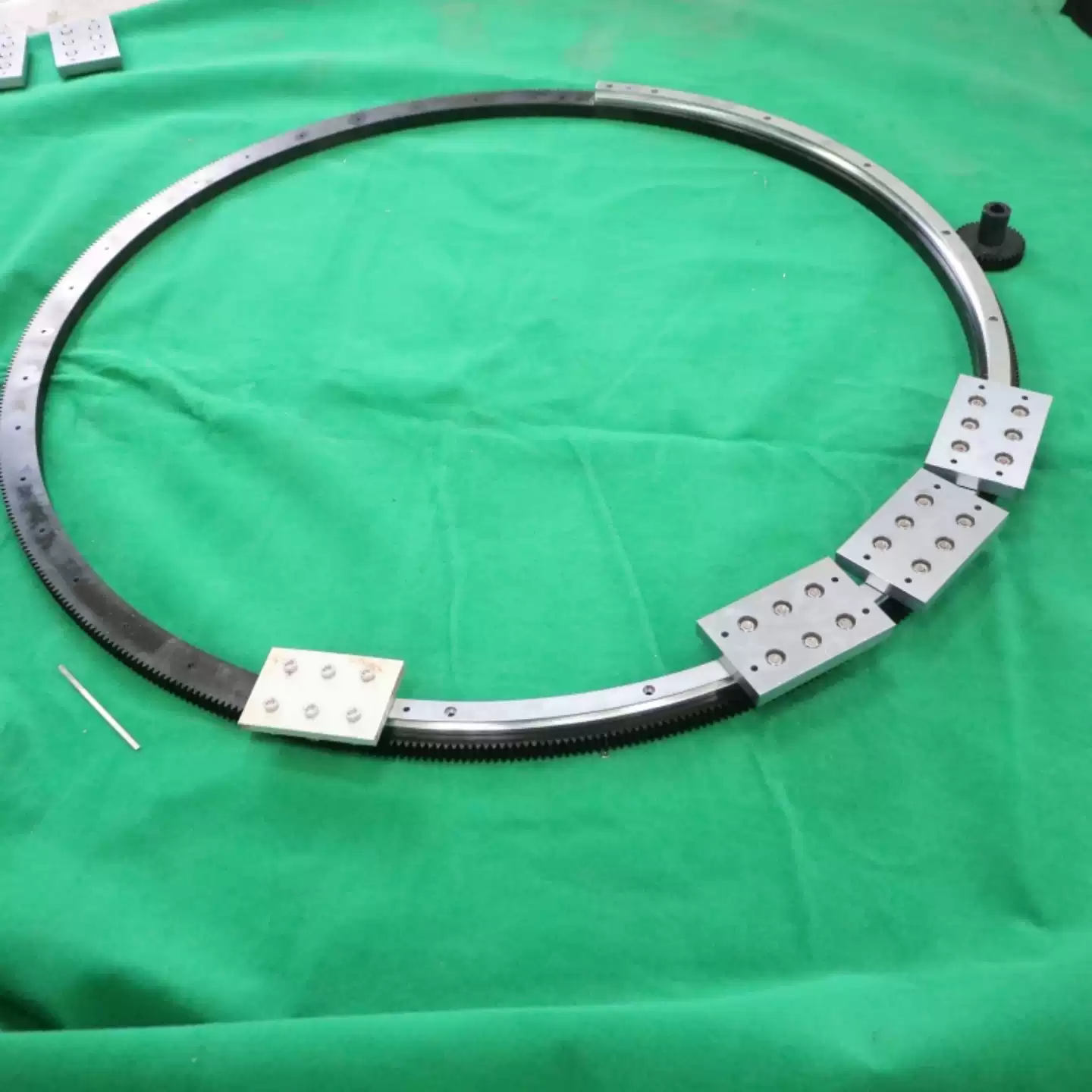 中掌柜精密轴承钢齿轮齿条环形圆弧导轨滑块输送循环线系统自动化轨道