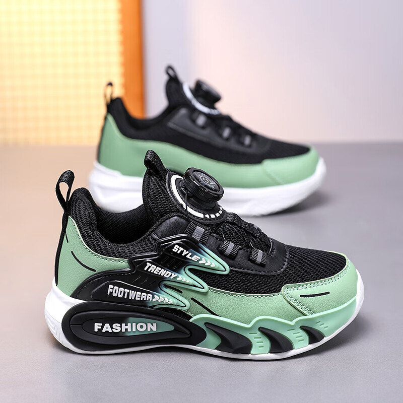 鸿星童男童运动鞋中大童跑步防臭儿童鞋秋冬季款加绒保暖皮面防水小男孩 1805黑绿【双网透气】 35