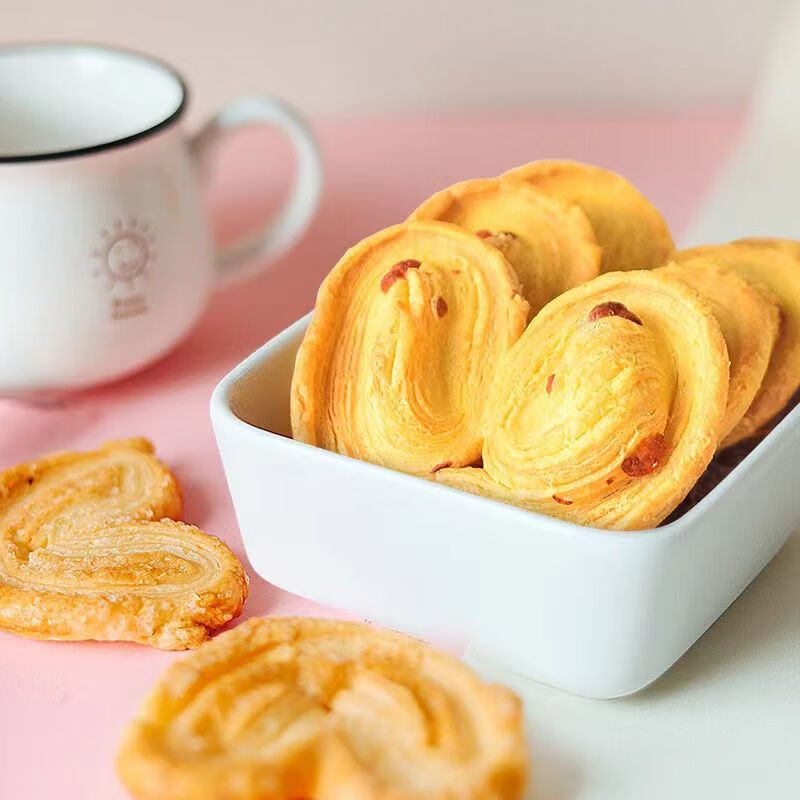 老香齋蝴蝶酥上海老字號(hào)特產(chǎn)非遺美食老式傳統(tǒng)糕點(diǎn)下午 上海老字號(hào)老香齋 老香齋445克蝴蝶酥獨(dú)立小包裝