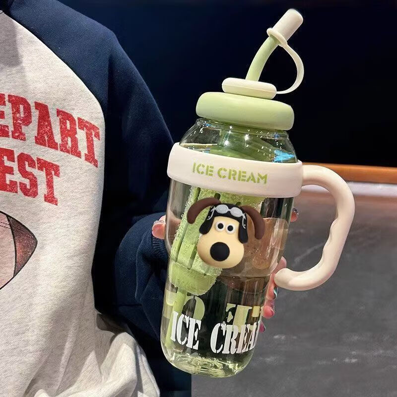 正涵【工厂直发】大容量冰霸杯高颜值女生巨无霸大嘴水杯便捷带吸管茶 嫩芽绿+大狗头贴 1300ml 京东折扣/优惠券