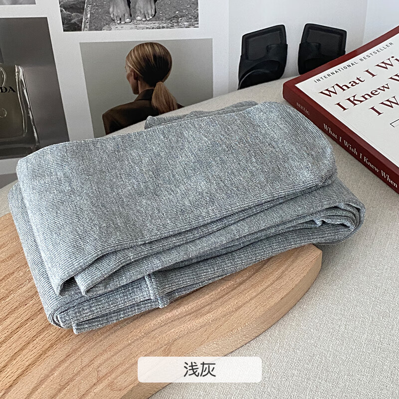 六只兔子漫画腿打底裤秋冬款显瘦保暖加绒款黑灰色裤袜连裤袜踩脚 浅灰 均码 连脚薄600D(15-25℃)