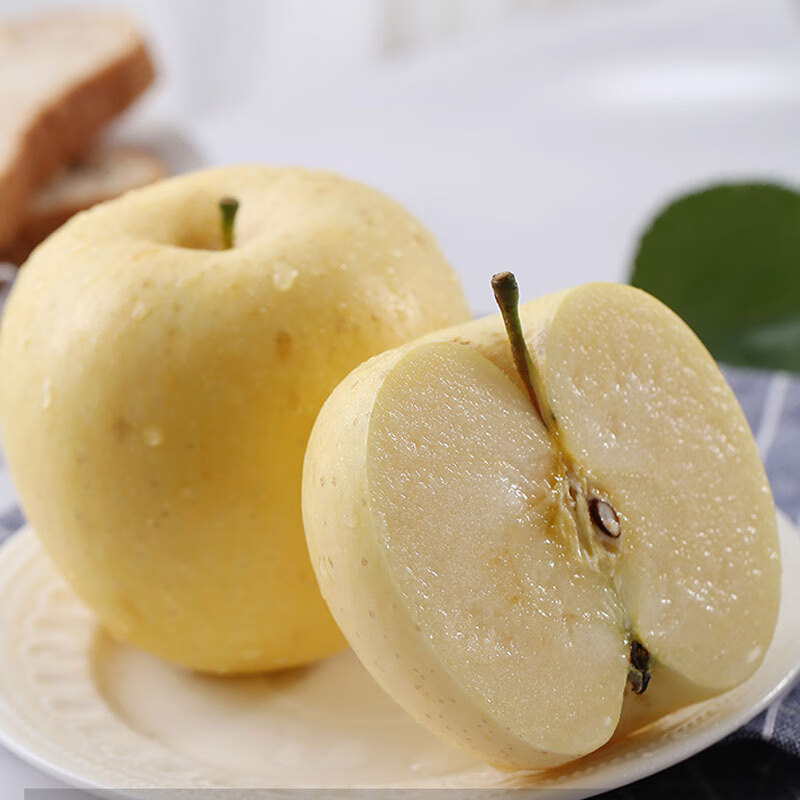 佟创山东烟台红富士苹果 水果新鲜当季生鲜 脆甜多汁山东特产脆甜整箱 奶油红富士75-80mm 净重4.5斤