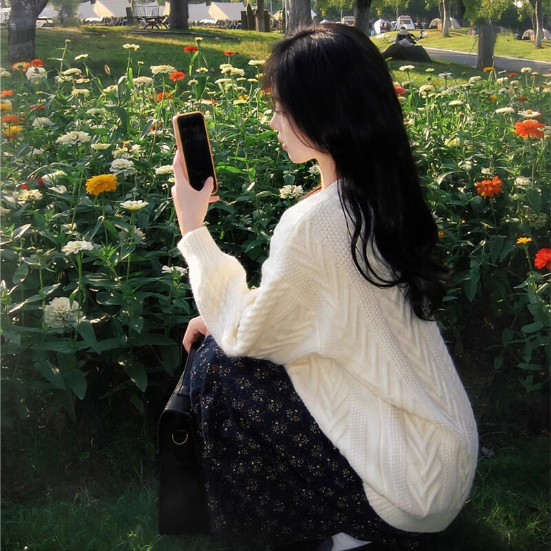 翊尚美毛衣女秋冬新款2025年小个子宽松慵懒风针织衫内搭高级感套头上衣 米白色 【不显臃肿抗起球】 均码 【推荐80-140斤】