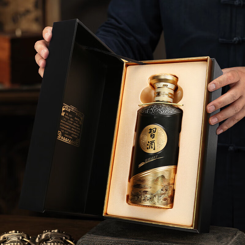 习酒 酱香型白 习酒黑金 53度 纯粮酿造 送礼酒水 53度 500mL 6瓶 习酒 黑金整箱