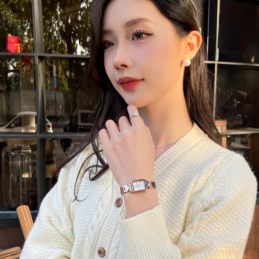 方糖手表女2026新款轻奢小众高级感机械风格名牌正品石英女表礼物 玫金色