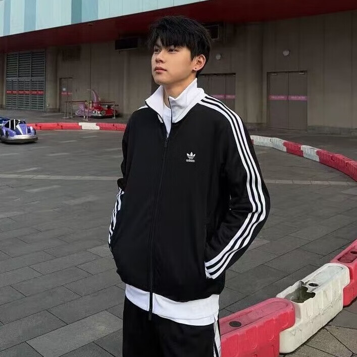 ADIDAS TECHFIT阿迪达斯三叶草运动卫衣男女同款立领刺绣三条杠潮牌休闲夹克外套 黑色 L 建议115-135斤