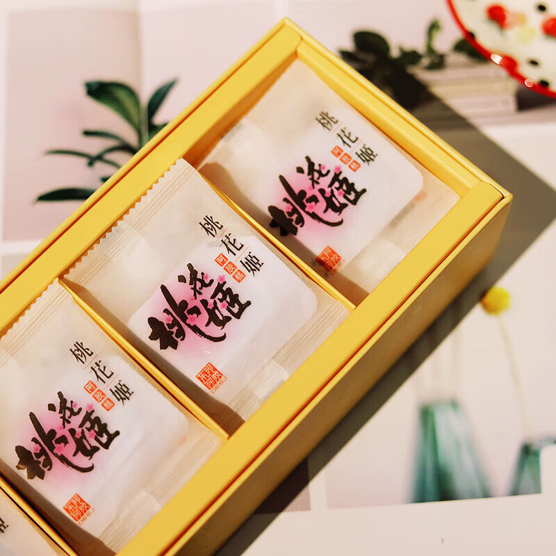 东阿阿胶官方授权桃花姬阿胶糕即食营养滋补礼品礼盒送礼长辈女友新年礼物 【自吃送礼】桃花姬 180g*1盒 礼袋装+阿胶枣*1
