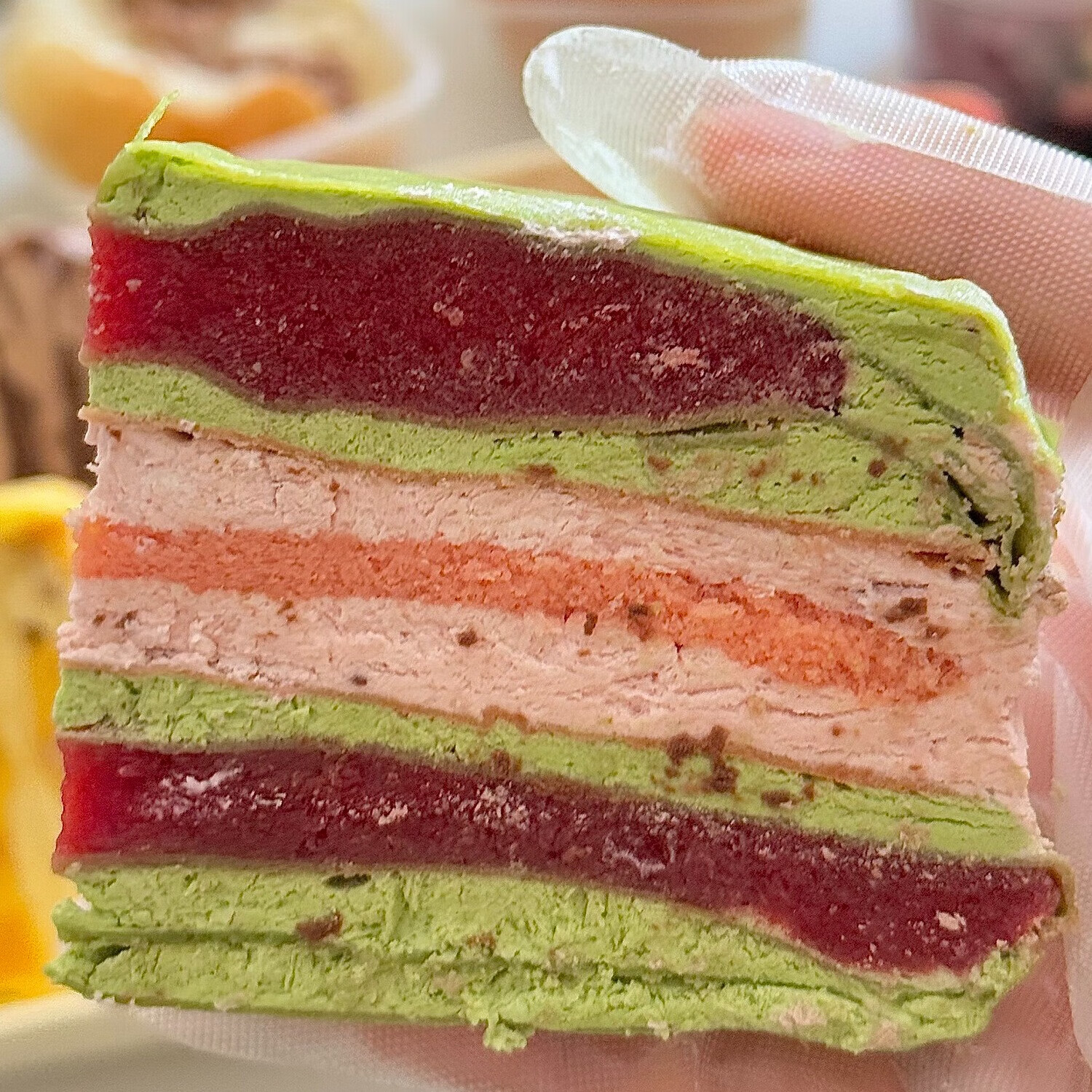 焙尔妈妈六拼千层蛋糕·生日蛋糕六种口味香浓动物奶油新鲜制作下午茶甜品 六拼千层蛋糕650g*1盒 顺丰发货(下单前请看详情页第一张)