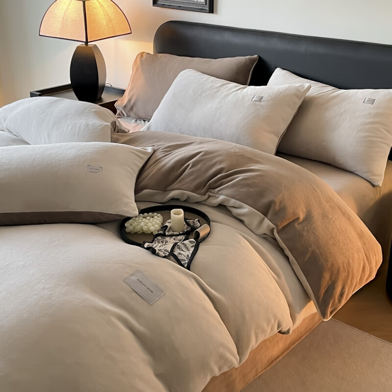 诸禄南通叠石桥牛奶绒四件套冬季保暖舒适纯色毛绒床单被套双人床品 香芋柴深灰 床笠款 1.8m被套加大四件套