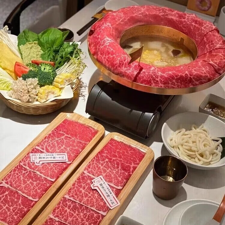 澳洲和牛m9+牛排原切牛肉卷0添加剂肥牛卷雪花火锅烤肉寿喜锅木盒 BMS12和牛火锅卷 5斤(木盒装) 原切牛肉卷:250g*1袋【尝鲜装】