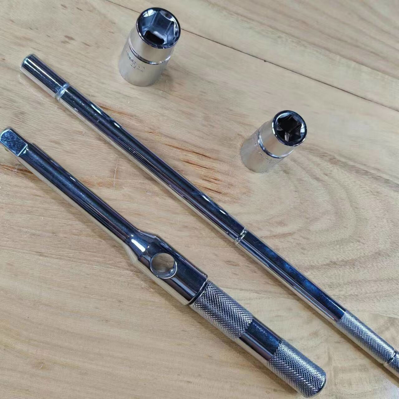 丽田省力汽车轮胎扳手便携十字架扳手手动拆卸换轮胎扳手折叠套筒