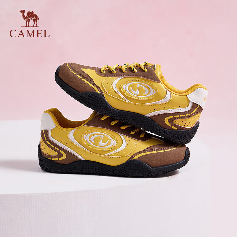 骆驼（CAMEL）月牙2.0德训鞋女多色拼接增高运动休闲鞋 L25S577059C 黄/棕 37