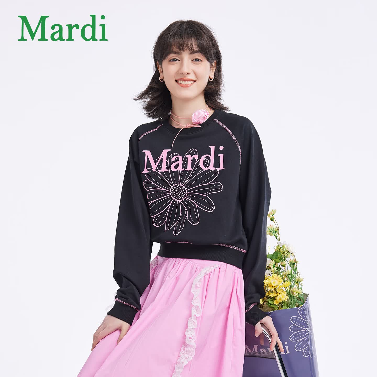 MARDI卫衣女小雏菊2026春季女装新款印花套头圆领长袖外衣MWY2512104 黑色 XS