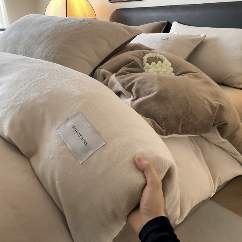 诸禄南通叠石桥牛奶绒四件套冬季保暖舒适纯色毛绒床单被套双人床品 香芋柴深灰 床笠款 1.8m被套加大四件套