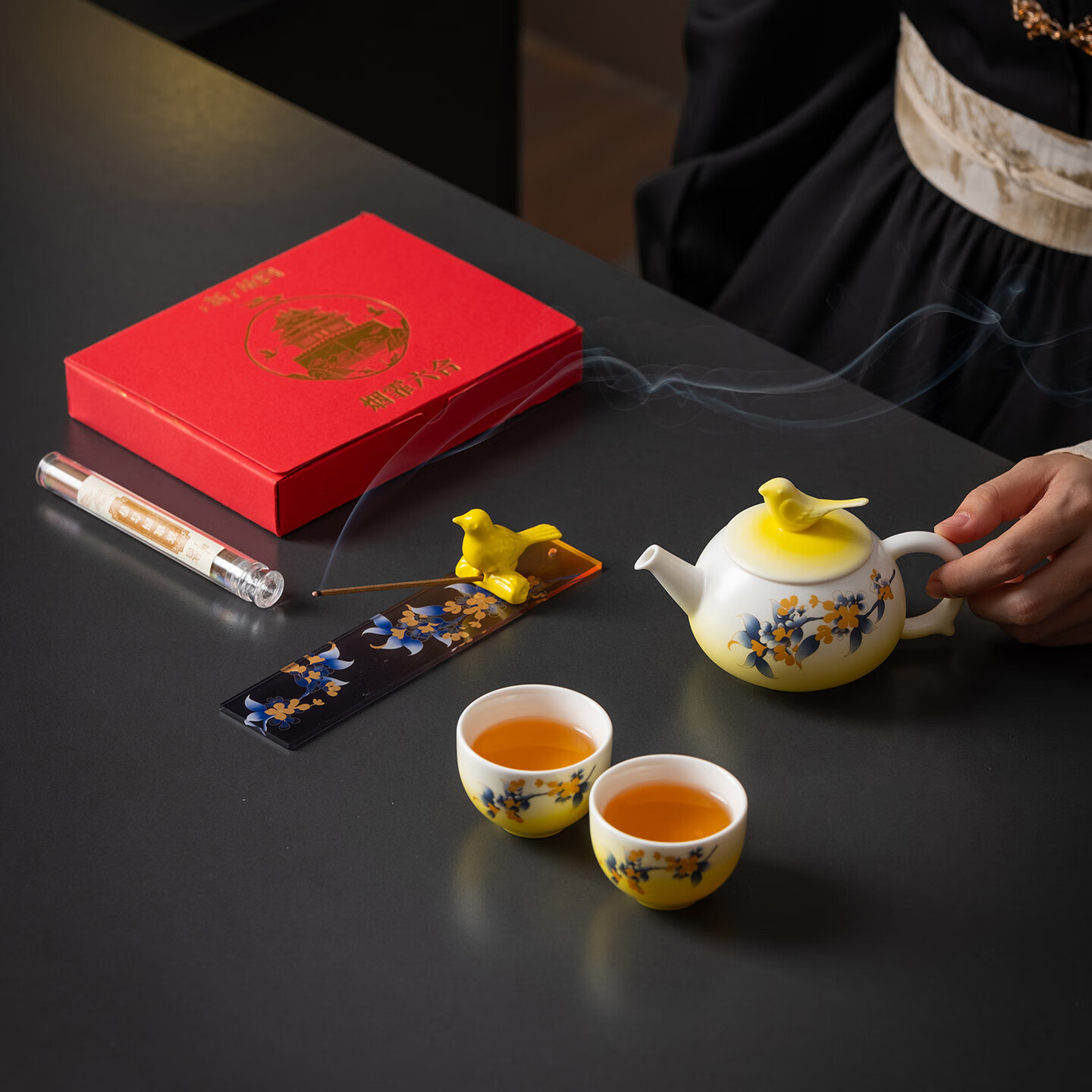 上新了文创 故宫泡茶杯 茶水杯功夫茶壶茶具香薰套装 送长辈客户生日礼物 鹊登月桂