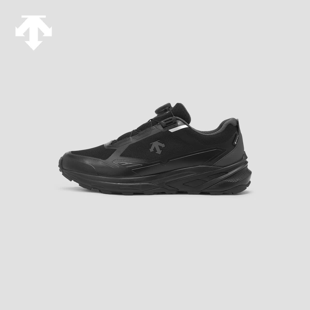 迪桑特（DESCENTE）TRAIL RUN男女款轻户外越野跑GTX防水跑鞋秋新品 男子BK-黑色-D5491RRN66 42.5