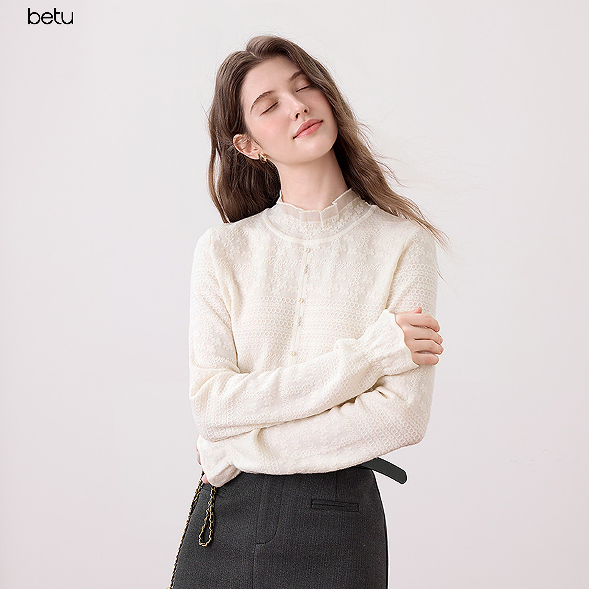 百图（betu）女装2025年秋季新款毛针织衫气质提花设计舒适长袖上衣女2509T30 米白 L