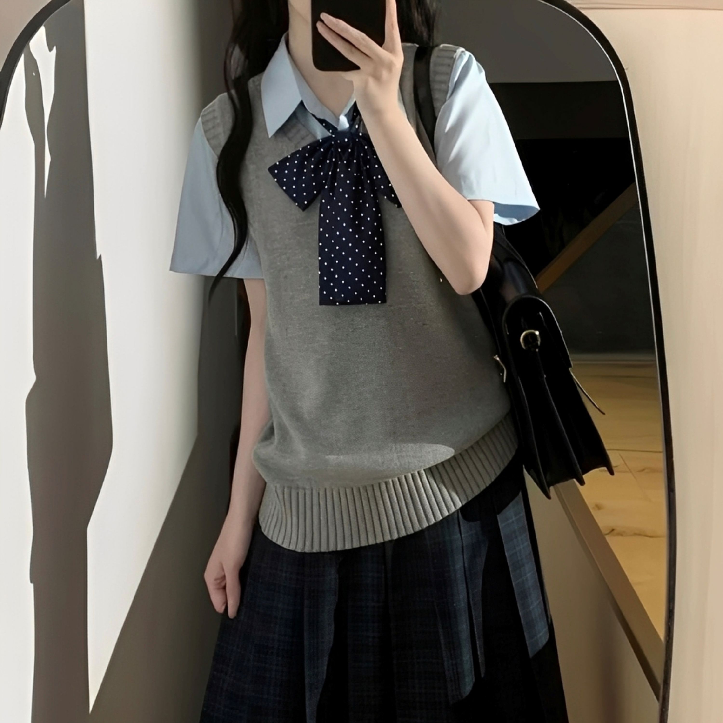 早秋原创jk制服老头针织衫毛衣女日系学院风无袖套头马甲背心套装 浅