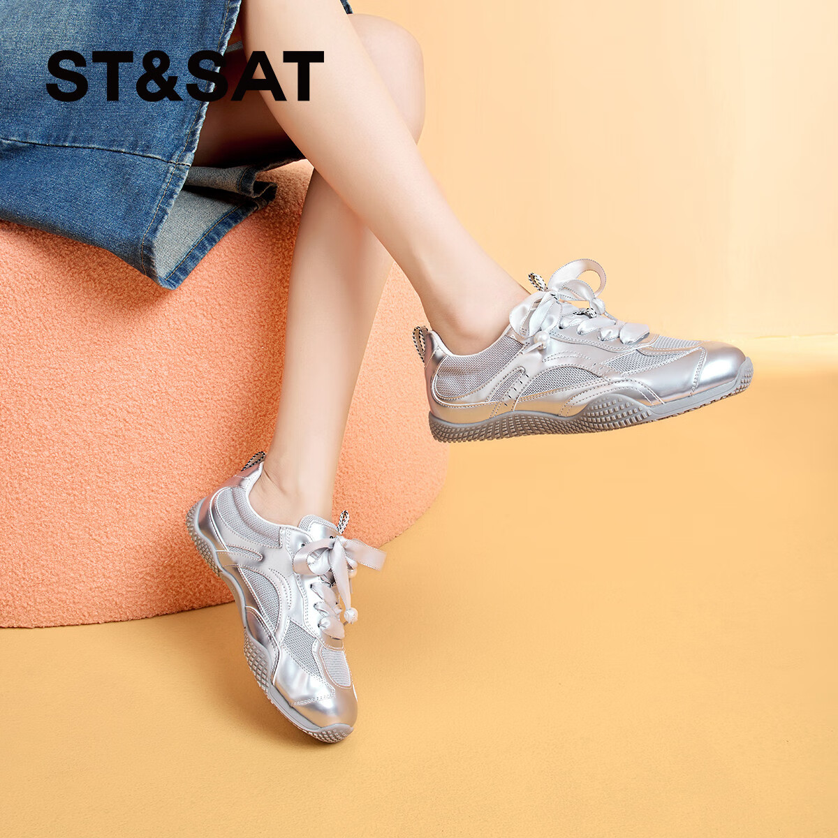 星期六软底德训鞋女鞋2025新款秋季经典百搭增高阿甘运动鞋子女款 银色 35