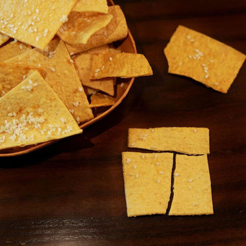 鲜有志湖南南岳衡山特产手工农家自制油炸红薯片香脆芝麻地瓜片薄脆薯