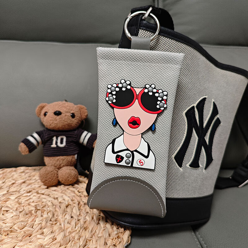 新款挂包眼镜袋自动闭合便携式眼镜盒旅行墨镜保护套太阳镜收纳包 灰色-灰女神（送镜布）