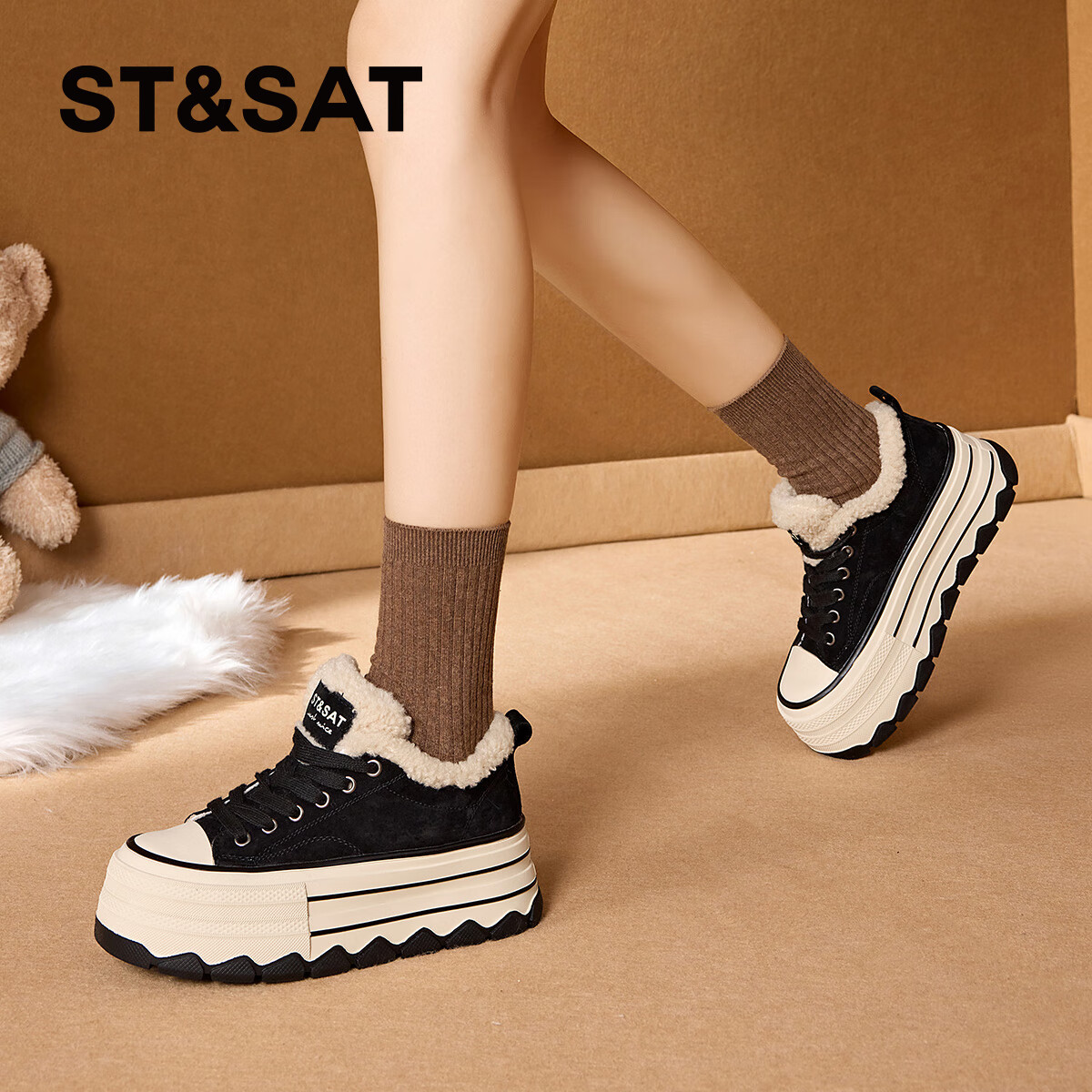 星期六（St&Sat）百搭纯色系带休闲鞋女2025新款气质透气加绒板鞋 黑色 35