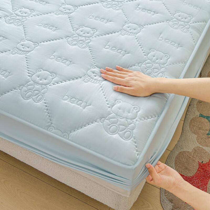 雅鹿加厚夹棉床笠防尘绗缝床罩三件套隔脏床盖床垫保护套床上用品 小熊夹棉床笠-天空蓝【蓬松柔软 四季通用】 150*200cm单床笠