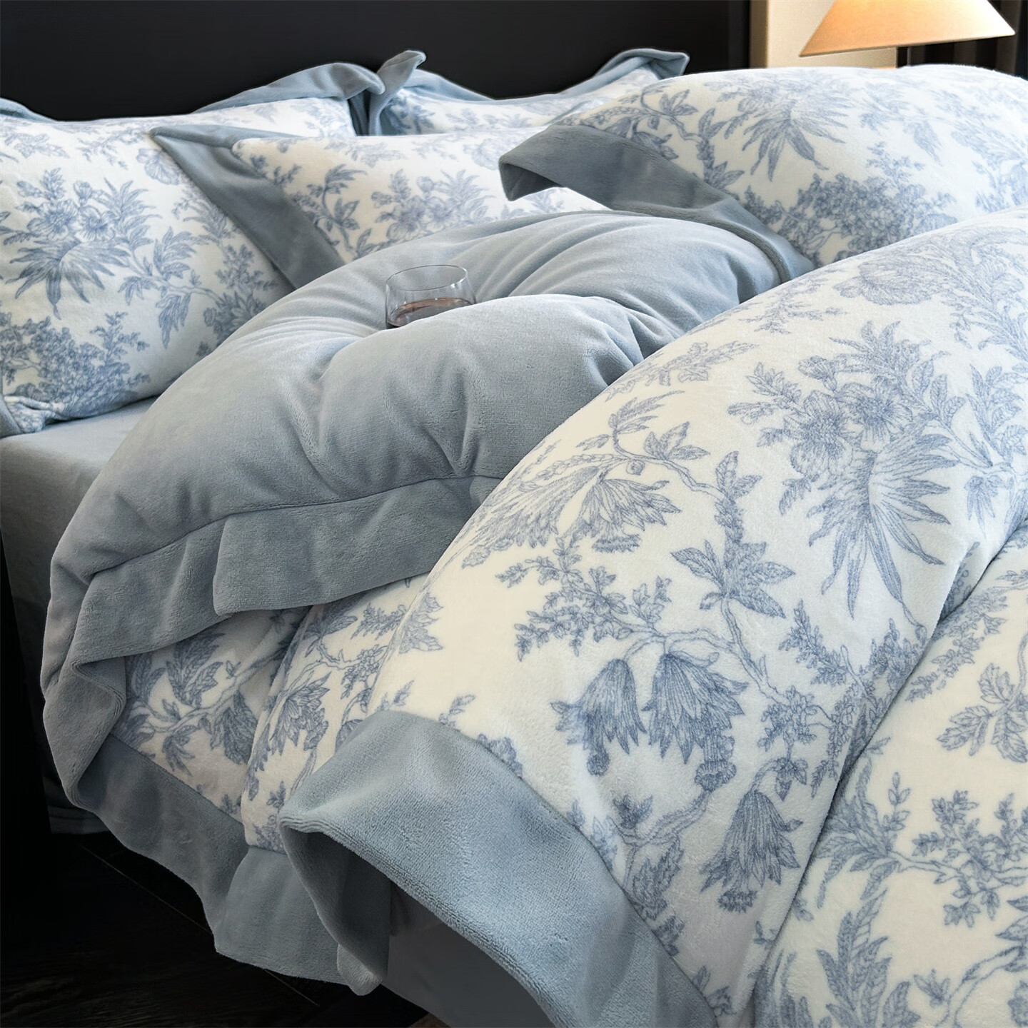 VJE冬季加厚牛奶绒床上四件套2026新款双面加绒珊瑚绒床单被套三件套 初羽 三件套1.2m 床单款 -被套150*200cm