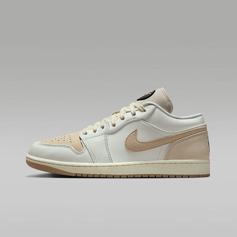 �Ϳˣ�NIKE��2025������AIR JORDAN 1 LOW FW CN �˶�Ь IB8855 121 44.5