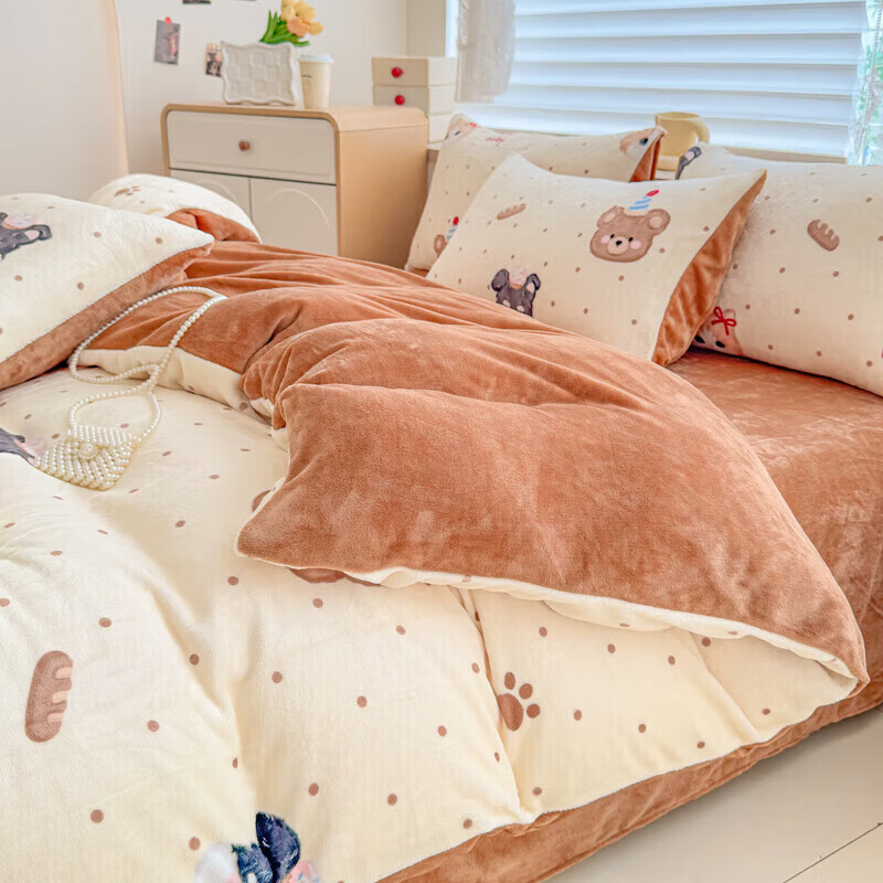 【119.9包邮】软贝 冬季加厚牛奶绒床品四件套 床单款2.0m（被套200*230cm）