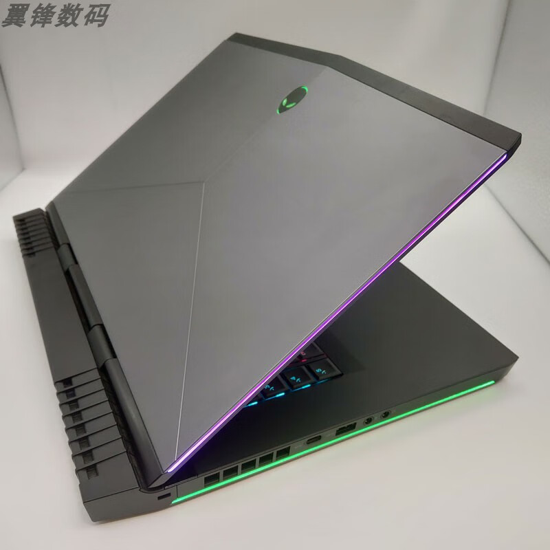 外星人（Alienware）外星人Alienware15M156寸电竞游戏本 Alienware15_i7-4710HQ_R9_ 8GB_512G固态硬碟_标准套餐