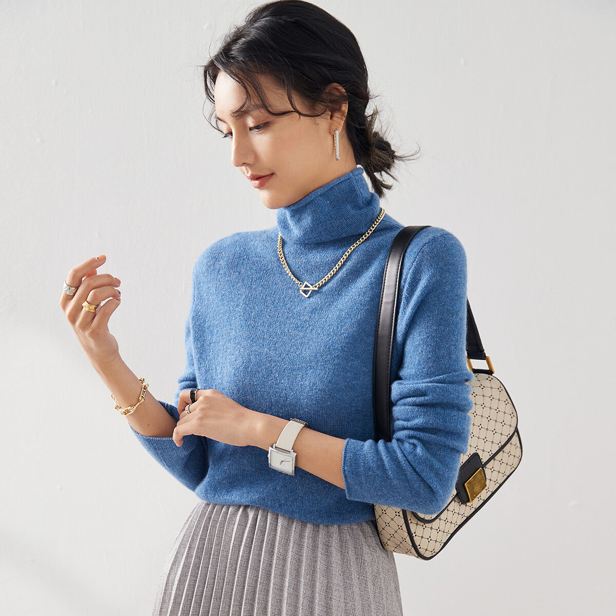 PALUOPO100%山羊绒衫女装套头纯色打底针织秋冬保暖针织衫毛衣ET20055R 浅灰蓝 L 165/105