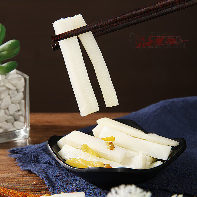 万良吃它32g泡椒笋酸辣春笋笋条笋干开袋即食独立小包装零食 [酸辣春笋32g]*30袋