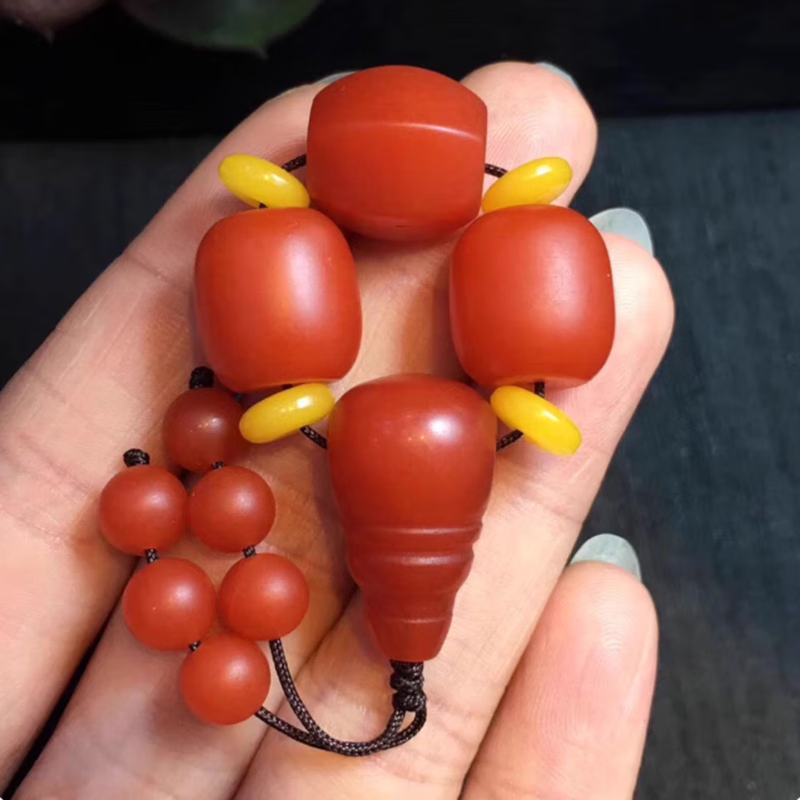 湘歌 南紅三通佛頭套裝頂珠腰珠桶珠圓珠弟子珠金剛星月文玩手串配飾 桶珠10mm三通12mm套裝