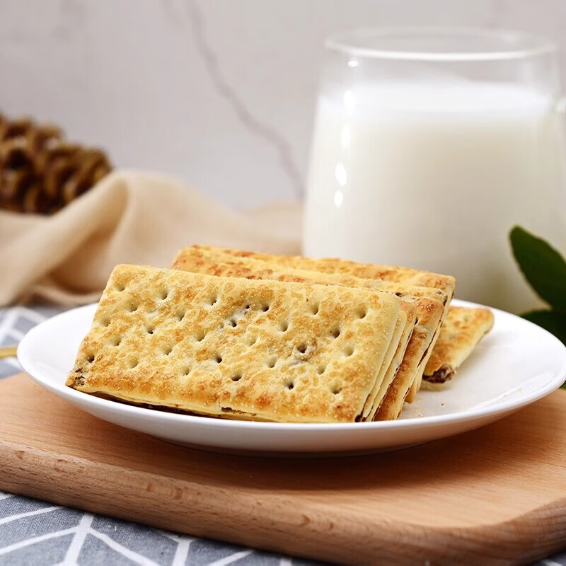 麦维他果悠萃浆果夹心饼干进口休闲儿童解馋小零食早餐点心独立小包装 果悠萃浆果夹心酥脆饼干174gX3袋