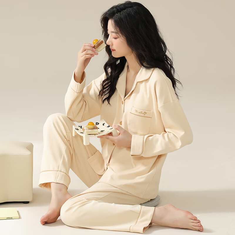 猫人莼棉睡衣女 自带胸垫春秋新款长袖翻领开衫 可外穿家居服大码套装 奶杏色【纯棉紧密 | 自带胸垫】 XL