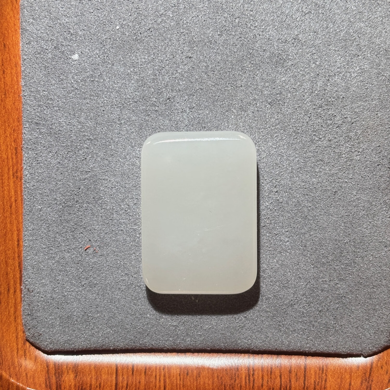 古甄轩和田玉吊坠定制青海料无事牌烟灰色刻字 尺寸约18*28毫米