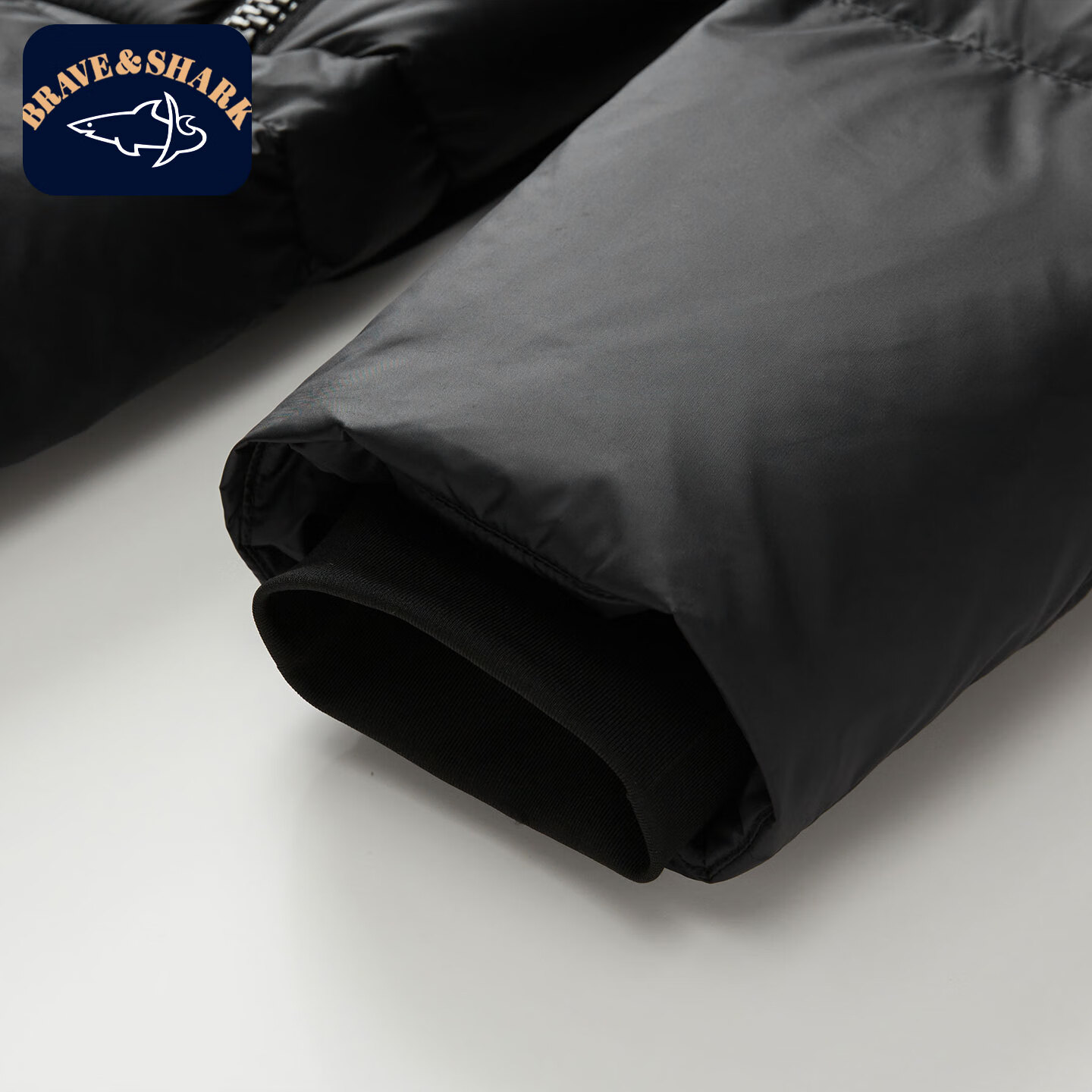 勇士鲨鱼（BRAVE&SHARK）长款白鹅绒羽绒服男2025冬季新款连帽加厚保暖外套男户外保暖外套 黑色 4XL 推荐200-220斤