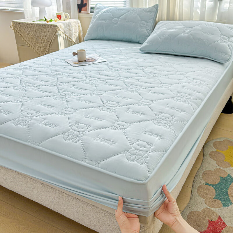 雅鹿加厚夹棉床笠防尘绗缝床罩三件套隔脏床盖床垫保护套床上用品 小熊夹棉床笠-天空蓝【蓬松柔软 四季通用】 150*200cm单床笠