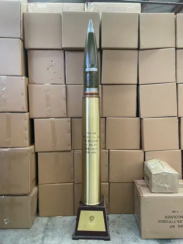 曌阁炮弹工艺品炮弹壳底座退役老兵模型客厅办公室铜摆件军人纪念品