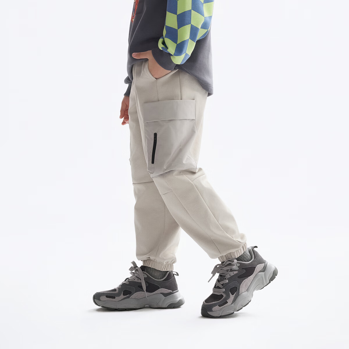 马骑顿(MQD)童装男童裤子2025春秋新款儿童针织裤工装大口袋运动风长裤 星际灰 130