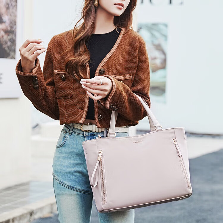 秀迪猫【种草榜Top】时尚多功能大容量可单肩斜挎背出行通勤时尚优选 粉色-极速发货 小号