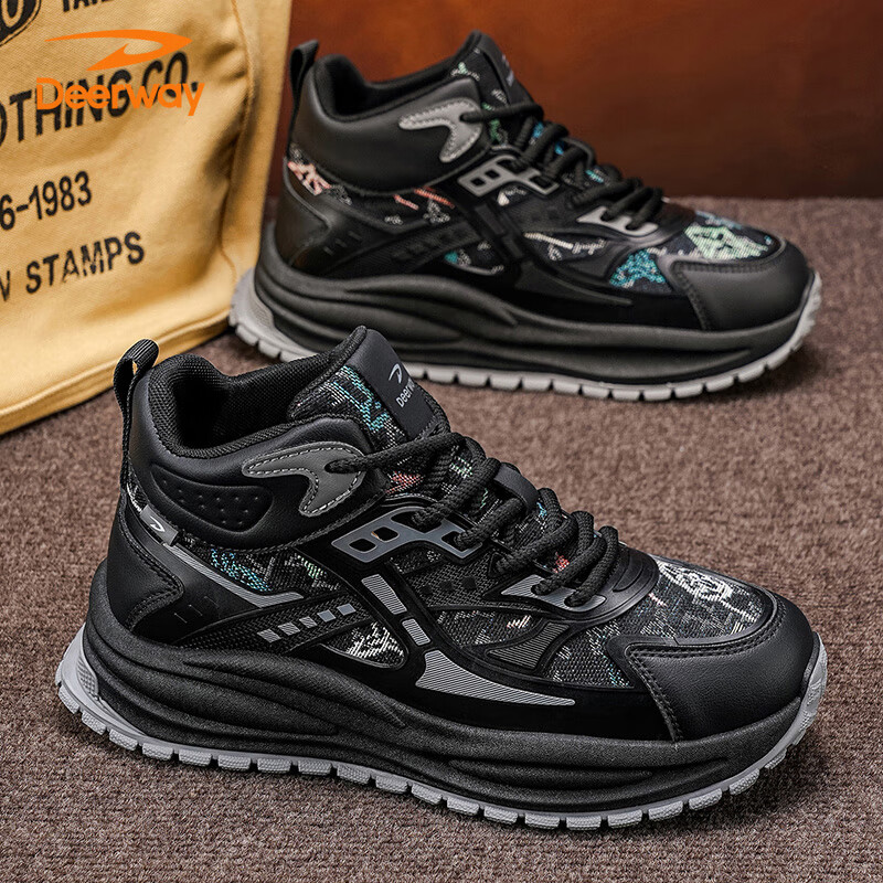 �¶��ݣ�DEERWAY��Ь����Ь2025�������ϵ�Ь��ʿ�����ٴ��������˶�Ьʱ�к�ɫ41