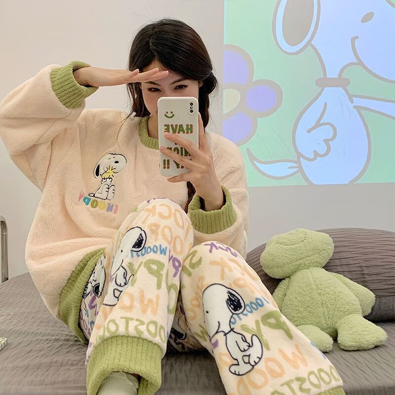 睡衣女秋冬季珊瑚绒2025新款波点可爱卡通少女法兰绒加绒加厚套装 1911史努比(套头绒套装) XL 码(建议115-135斤)