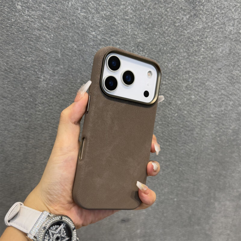 倍思创适用iPhone17ProMax法兰绒磁吸手机壳苹果16全包防摔17 Air保护套不沾指纹 红色【磁吸】 iPhone12