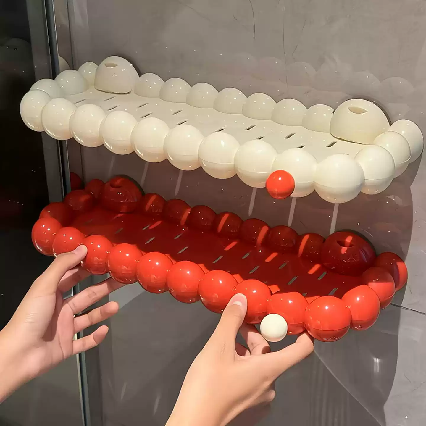 咏幻洗漱用品收纳置物架浴室壁挂免打孔墙上吸盘式放沐浴露卫生间洗澡 浴室置物架红色+白色两个装 1层