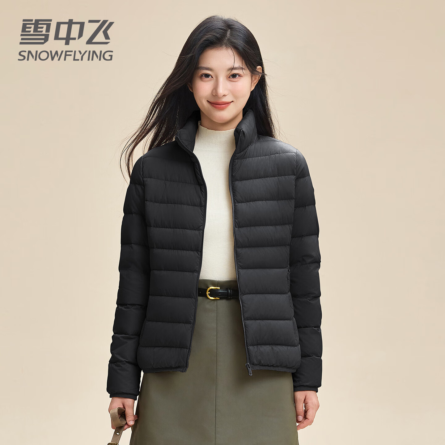 雪中飞短款轻薄立领羽绒服女款冬季新款休闲纯色百搭保暖外套 黑色 2XL (175)