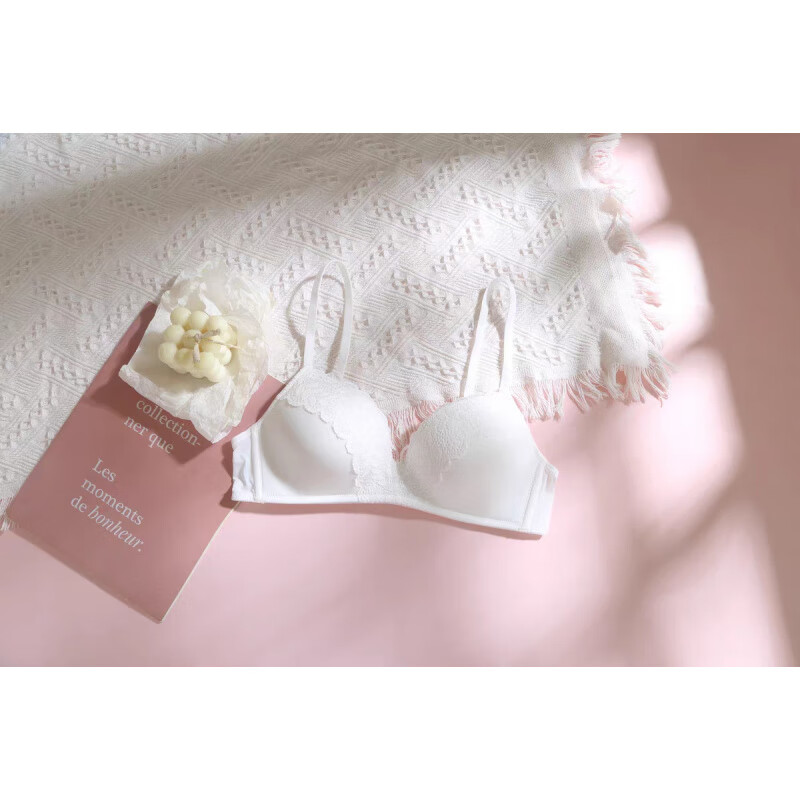 6IXTY8IGHT68新款冰絲光面杯無(wú)鋼圈法式文胸少女內衣BR12566 米白色 70B
