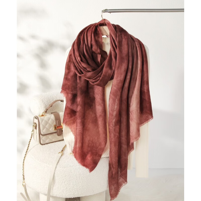 羊毛围巾女士披肩冬季2025新薄款高级感印花保暖空调房新春红围巾 深秋黄 200cm×90cm